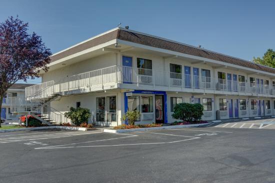 Motel 6 Salem