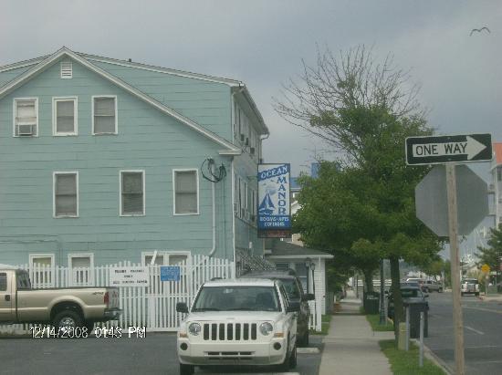 Ocean Manor Hotel