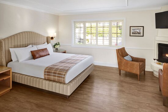 Coachman's Inn - A Four Sisters Inn