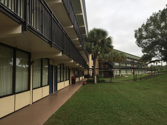 Super 8 by Wyndham Valdosta Mall