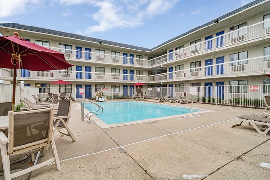 Motel 6 Chicago Northwest- Rolling Meadows