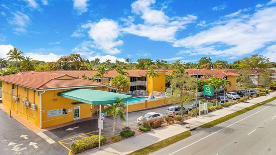 Quality Inn & Suites Airport Cruise Port Hollywood