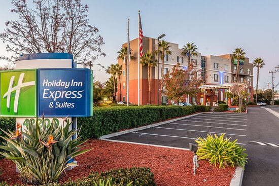 Holiday Inn Express & Suites Fremont - Milpitas Central By IHG