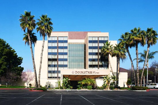 Doubletree by Hilton Hotel Fresno Convention Center