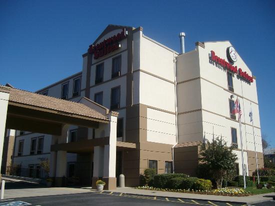 Brentwood Suites Nashville, Ascend Collection Hotel