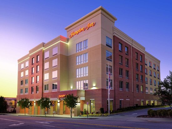 Hampton Inn Wilmington Downtown