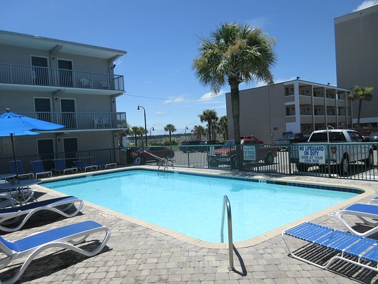 Admiral Motor Inn