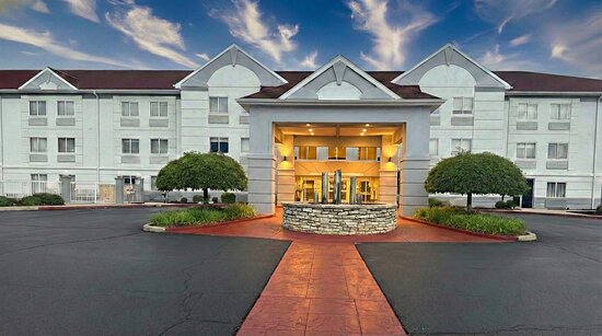 Holiday Inn Express & Suites Port Clinton-Catawba Island by IHG