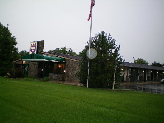 Knights Inn Racine