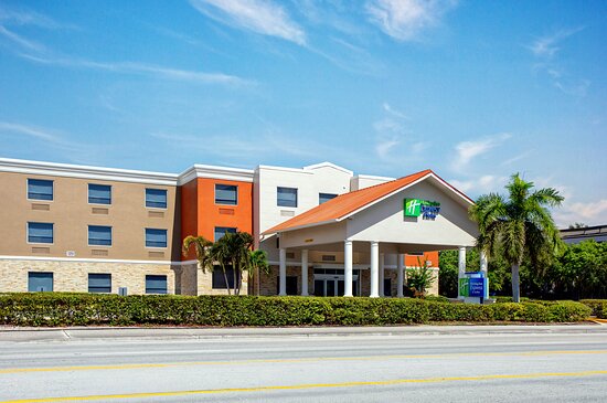 Holiday Inn Express & Suites Lantana By IHG