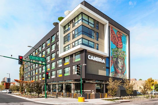 Cambria Downtown PHX Convention & Airport Hotel