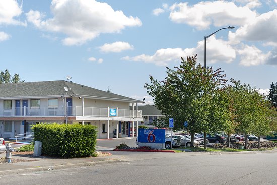 Motel 6 Tacoma South