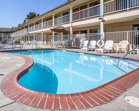 Quality Inn & Suites Woodland - Sacramento Airport