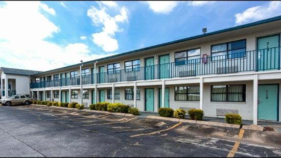 Motel 6 Chattanooga East