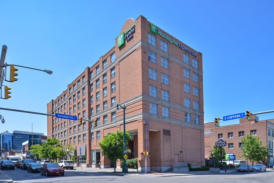 Holiday Inn Express & Suites Buffalo Downtown - Medical Ctr by IHG
