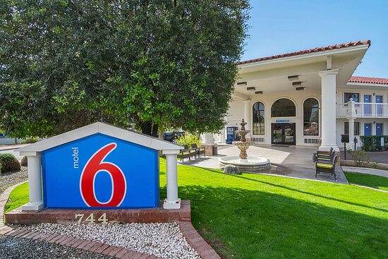 Motel 6 Chandler