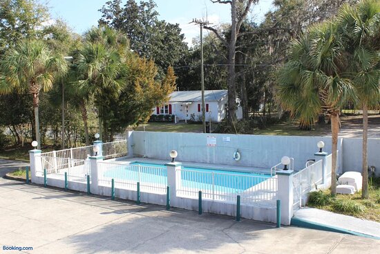 Travelers Inn Gainesville