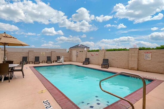 Comfort Inn & Suites Odessa
