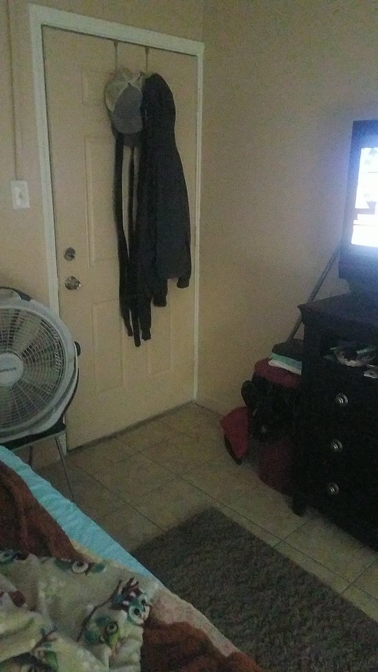 Oasis Inn & Suites