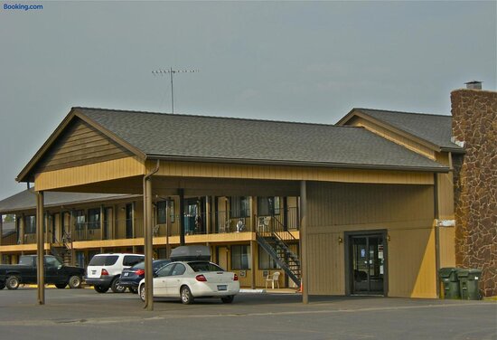Timbercrest Inn