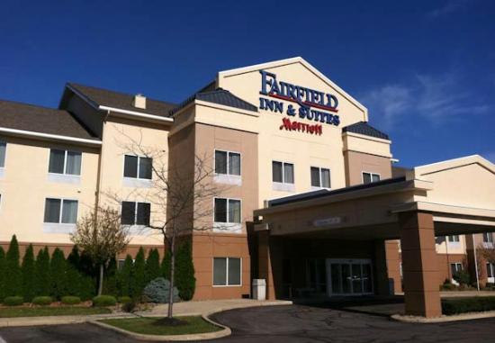 Fairfield by Marriott Inn & Suites Cleveland Avon