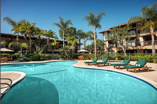 DoubleTree By Hilton Hotel Claremont