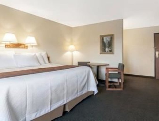 Days Inn by Wyndham Missoula Airport