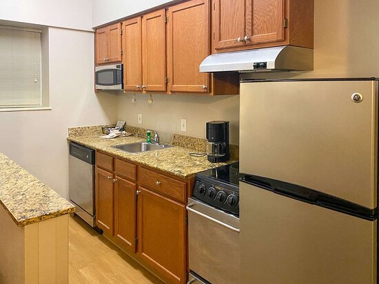 MainStay Suites