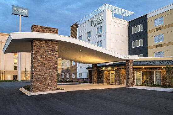 Fairfield by Marriott Inn & Suites Hickory