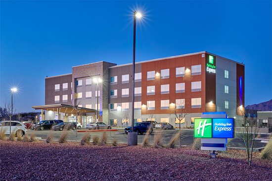 Holiday Inn Express & Suites El Paso - Sunland Park Area By IHG