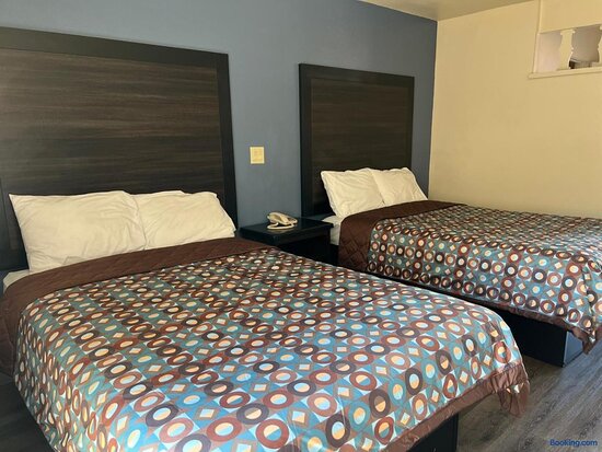 Economy Inn