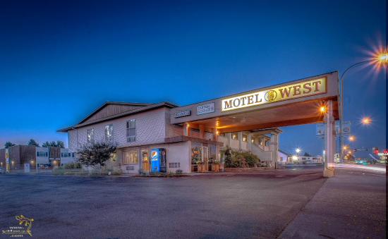 Motel West