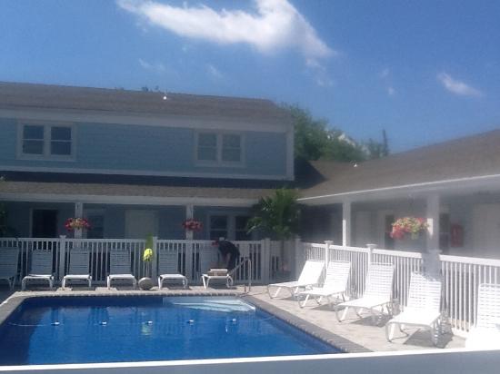 Boardwalk Beach Inn