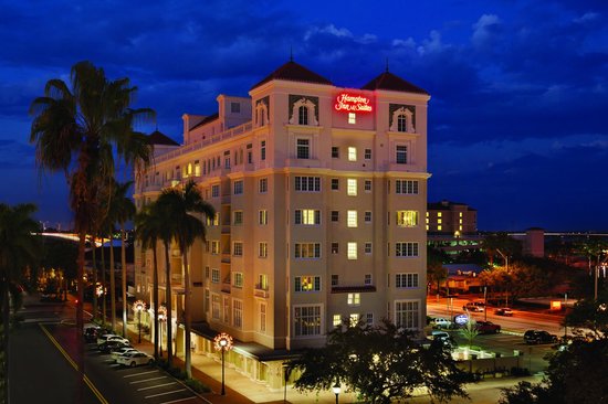 Hampton Inn & Suites Bradenton Downtown Historic District
