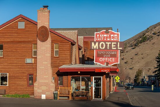Antler Inn