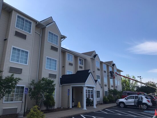 Microtel Inn & Suites by Wyndham North Canton