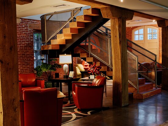 Lancaster Arts Hotel