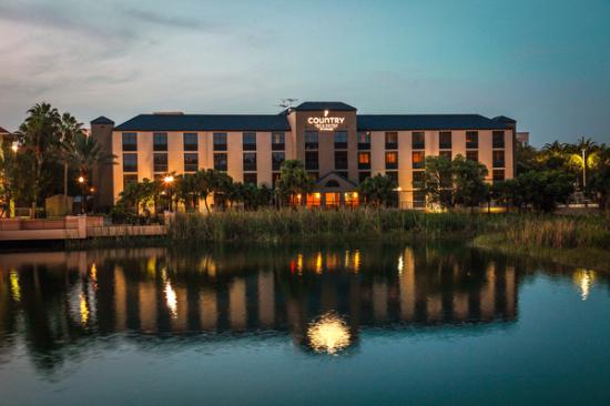 The Palms Inn & Suites