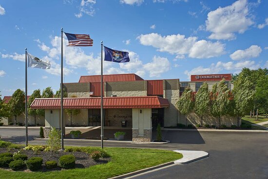 Doubletree By Hilton Hotel Detroit - Dearborn