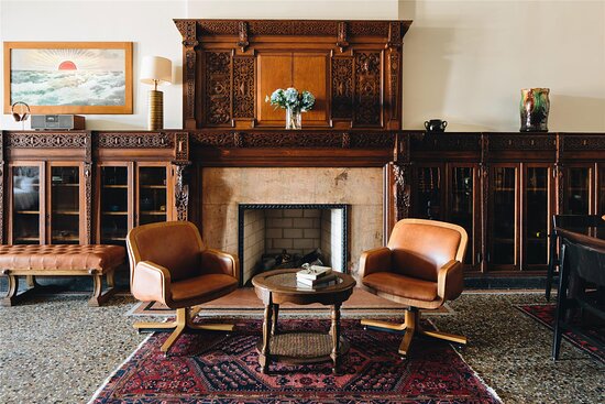 Chicago Athletic Association Hotel