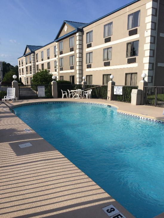 Best Western Executive Inn & Suites