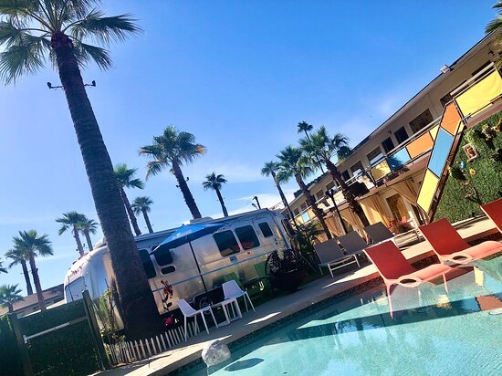Egyptian Motor Hotel