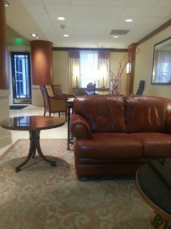 Magnolia Inn and Suites