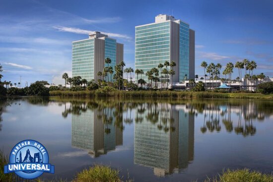 DoubleTree by Hilton Hotel at the Entrance to Universal Orlando