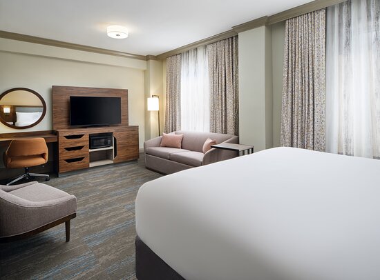 Hampton Inn & Suites New Orleans Canal St. French Quarter