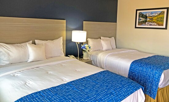 Travelodge by Wyndham Denver East