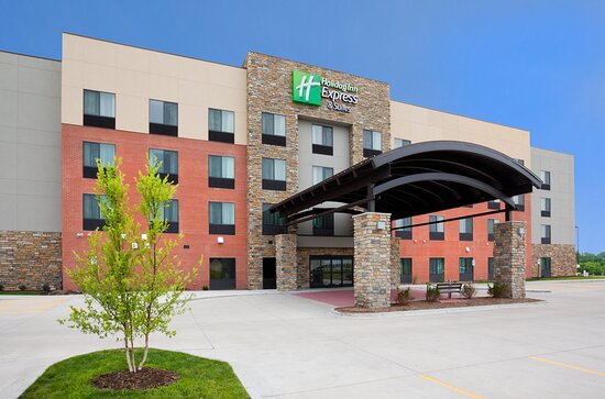 Holiday Inn Express & Suites Davenport By IHG