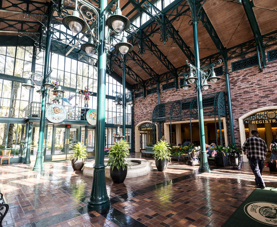 Disney's Port Orleans Resort French Quarter
