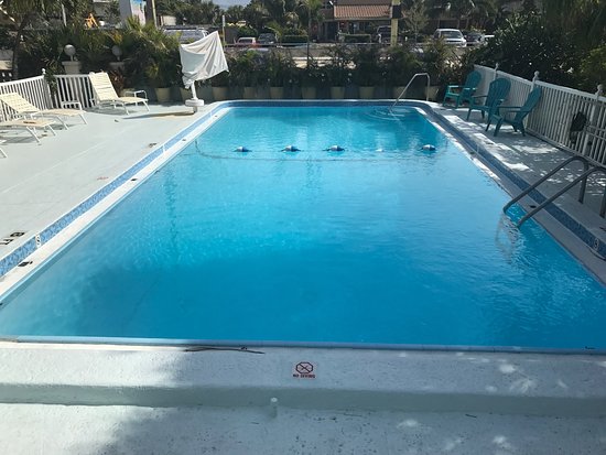 Sea Cove Motel