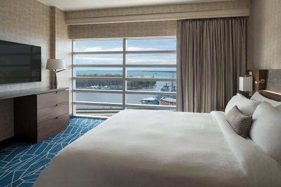 Buffalo Marriott At LECOM HARBORCENTER
